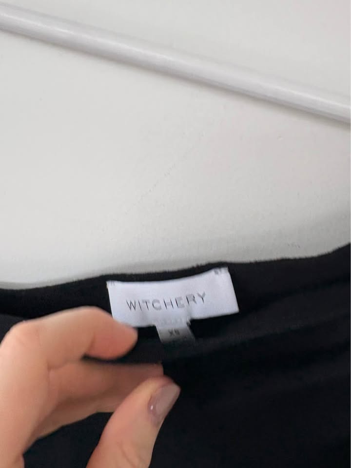 Witchery Top - size xs