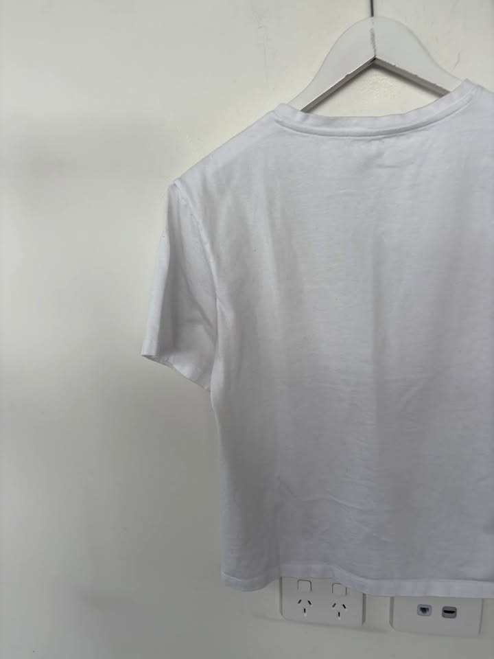 Sener Besim Tee - size small