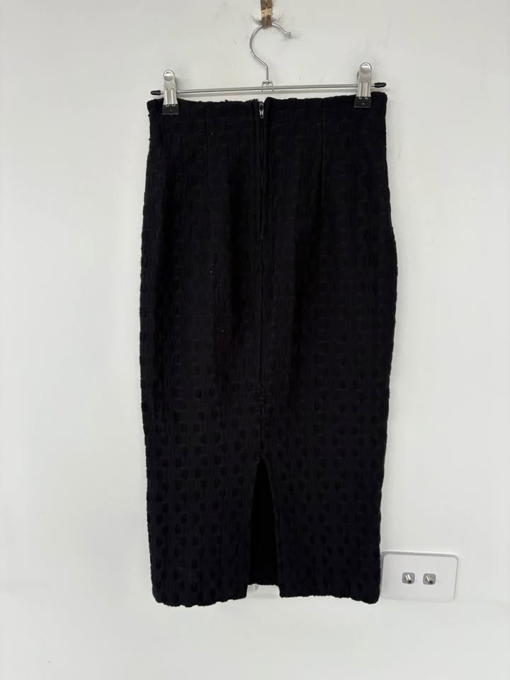 Scanlan Theodore Skirt - size 6