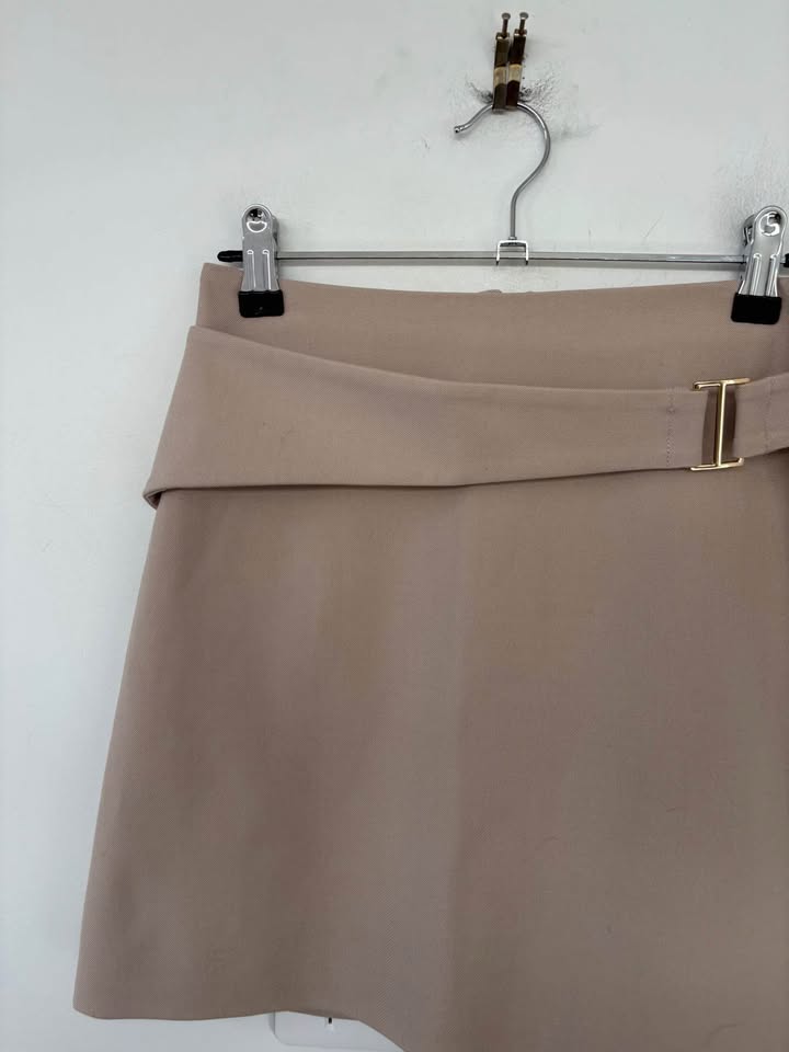 Kookai Mini Skirt - Size 6