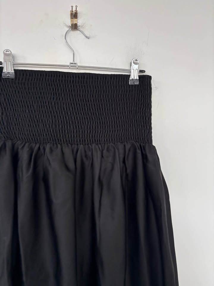 NA-KD Maxi Skirt - Size 32