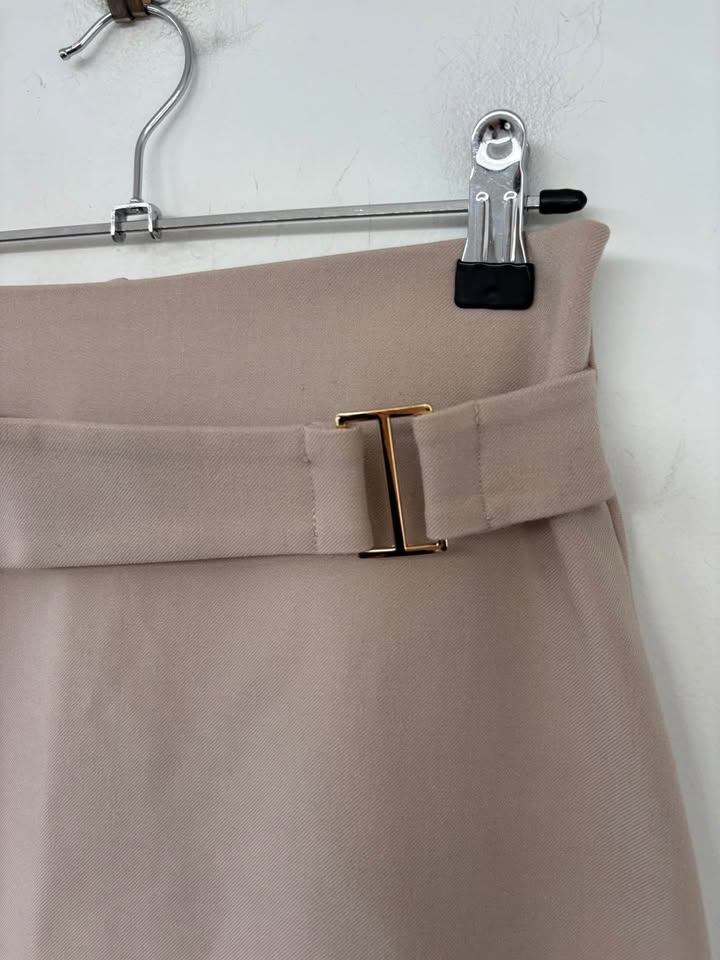 Kookai Mini Skirt - Size 6