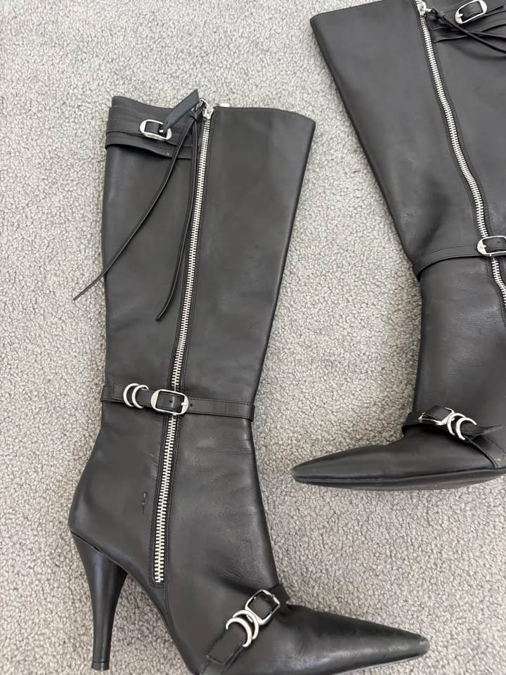 Wittner Black Leather Boots - Size 39