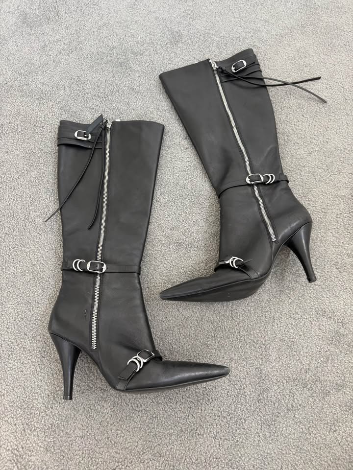 Wittner Black Leather Boots - Size 39