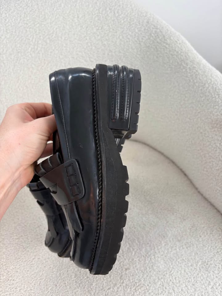 Jeffrey Campbell Loafer - size 35