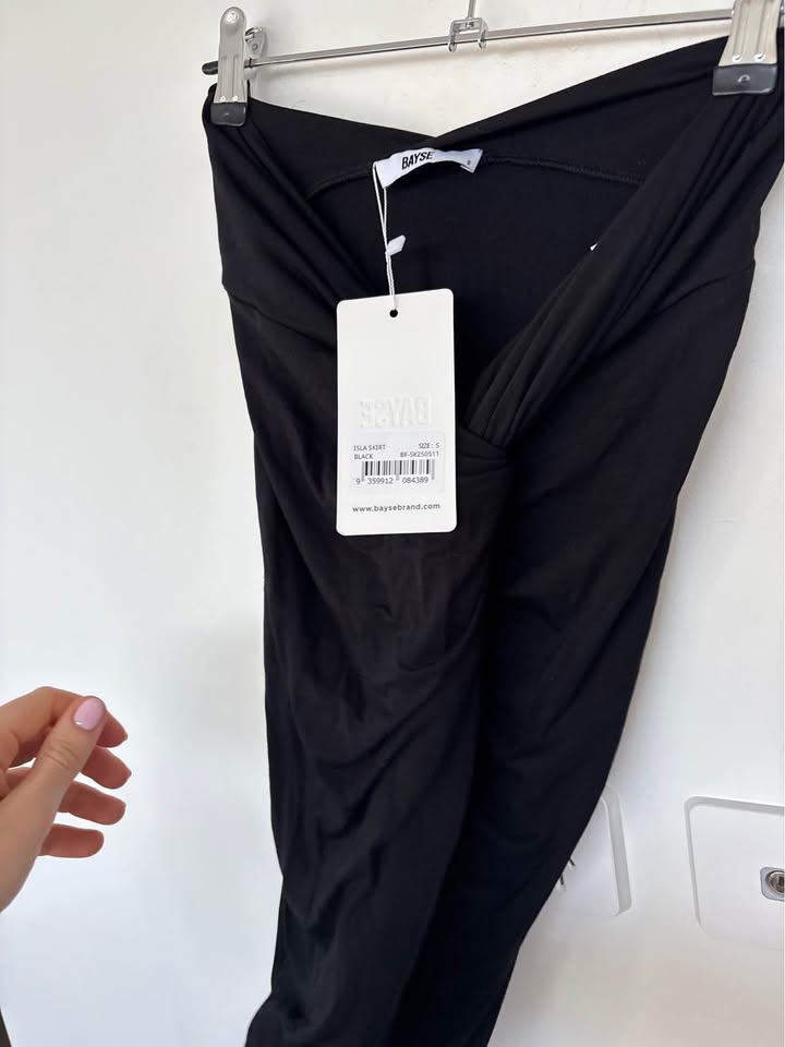 Bayse Midi Skirt - Size Small