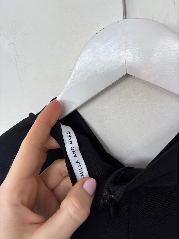 Camilla + Marc Top - Size 12