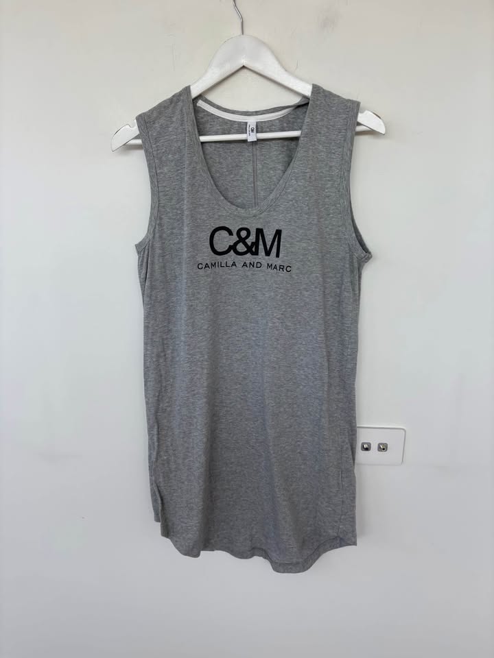 Camilla and Marc Mini - size 6