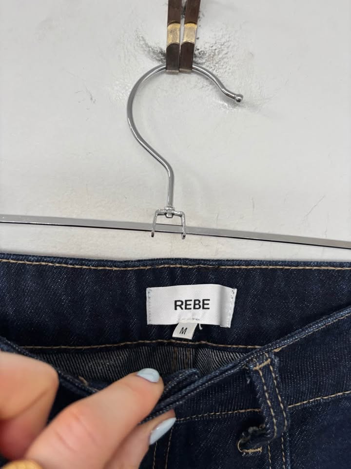 Rebe Denim shorts - size medium