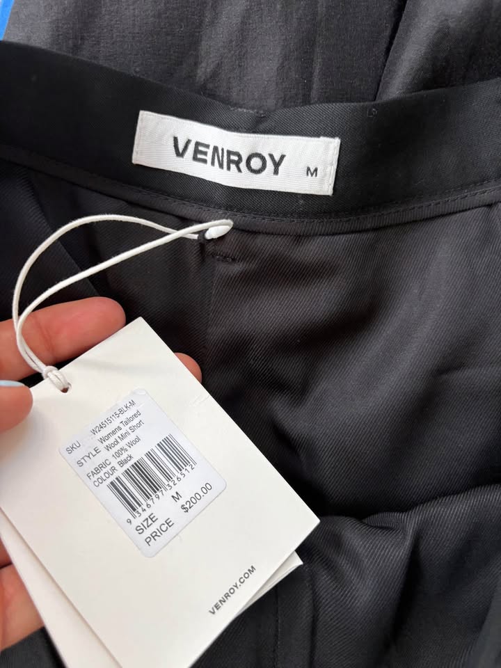 Venroy Wool Shorts - size medium BNWT