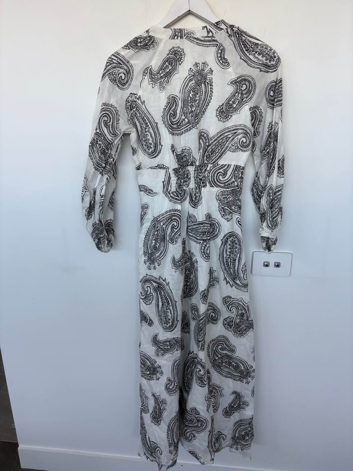 Country Road Maxi Dress - size 4