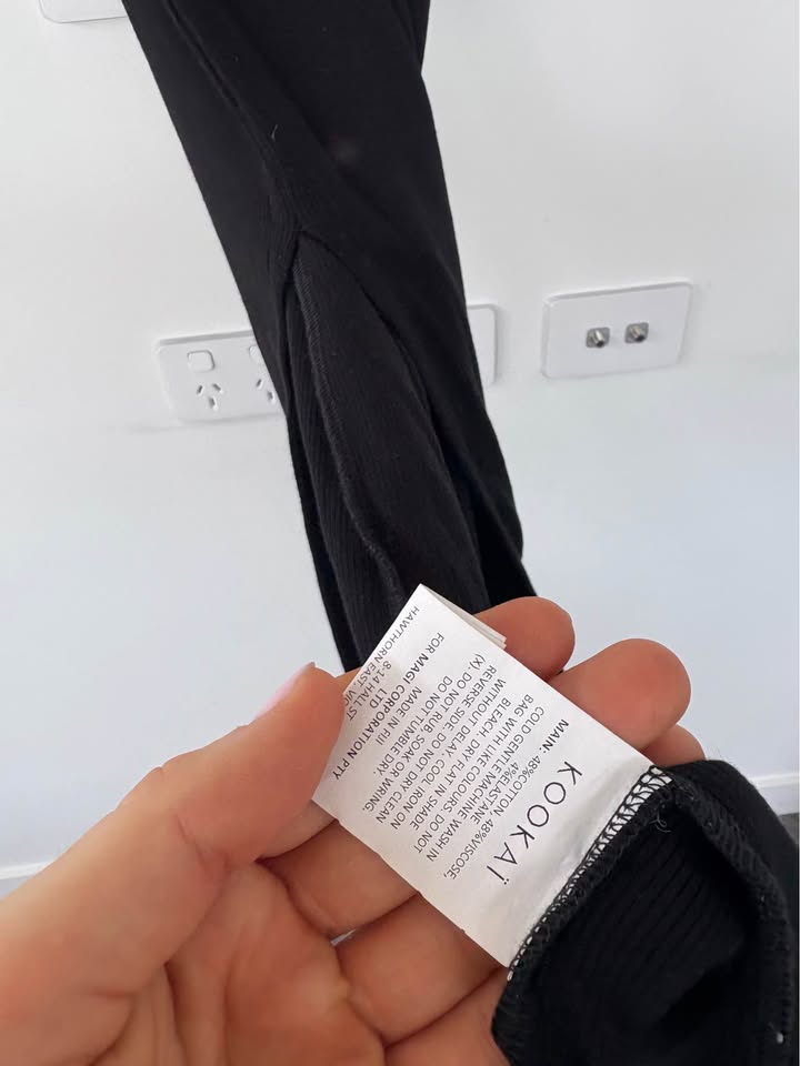 KOOKAI Skirt - size 6