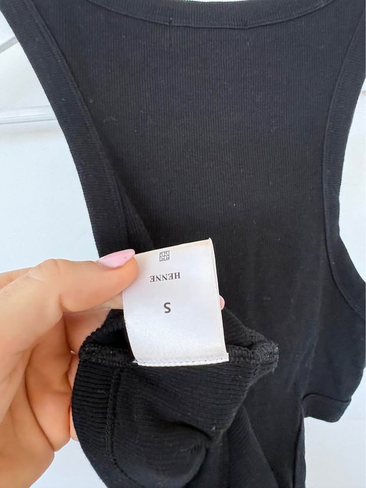 Henne Bodysuit - size small