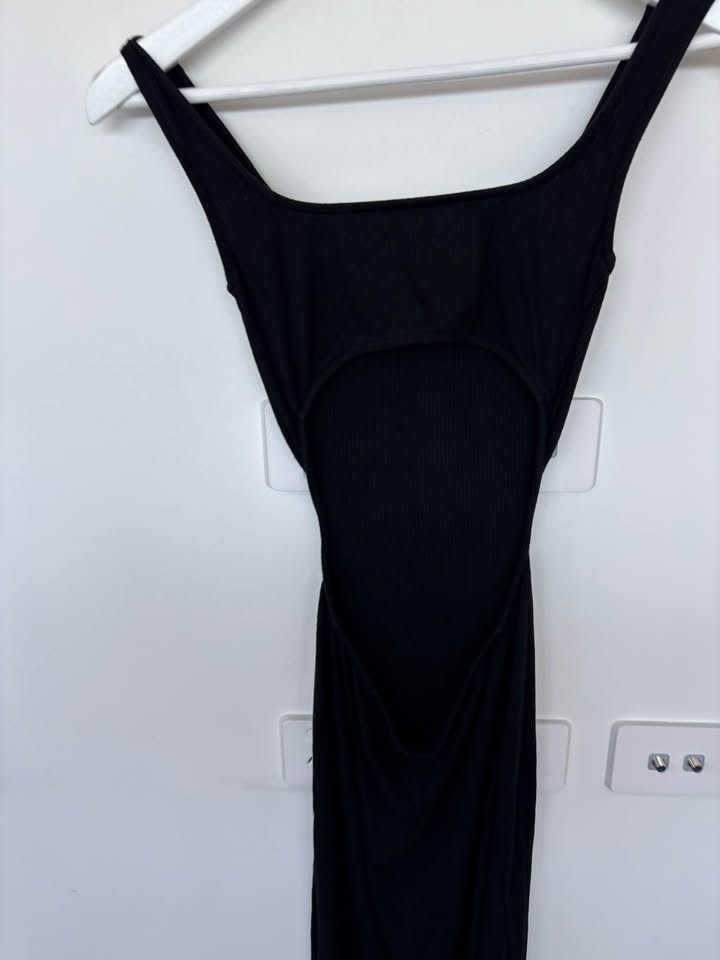 Bayse Dress - size small