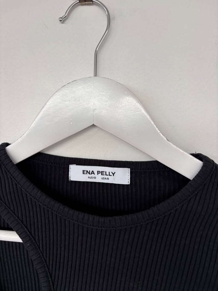 Ena Pelly Top - size 12