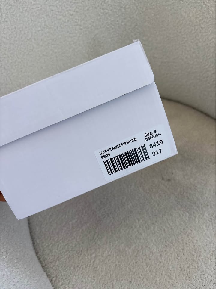 AERE Heels - size 8 BNWT