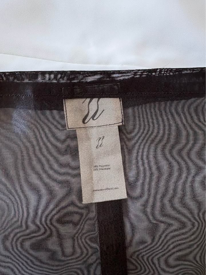 Oevre Official Skirt - size large