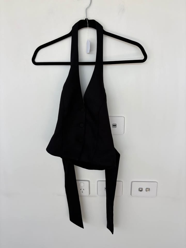 Kookai Top - size 6
