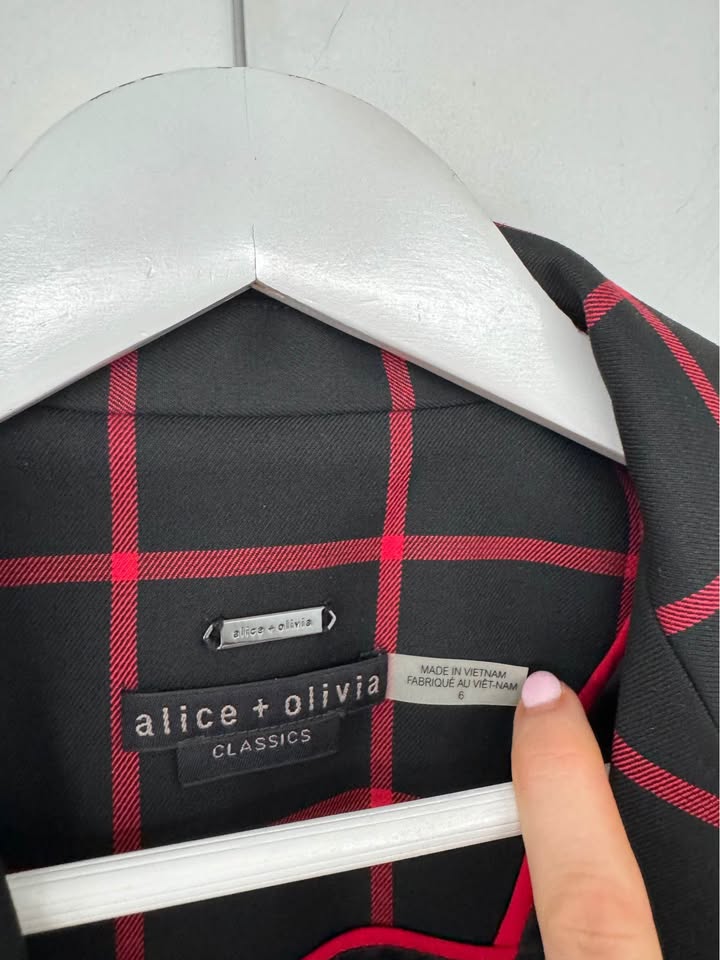 Alice + Olivia Blazer - size 6