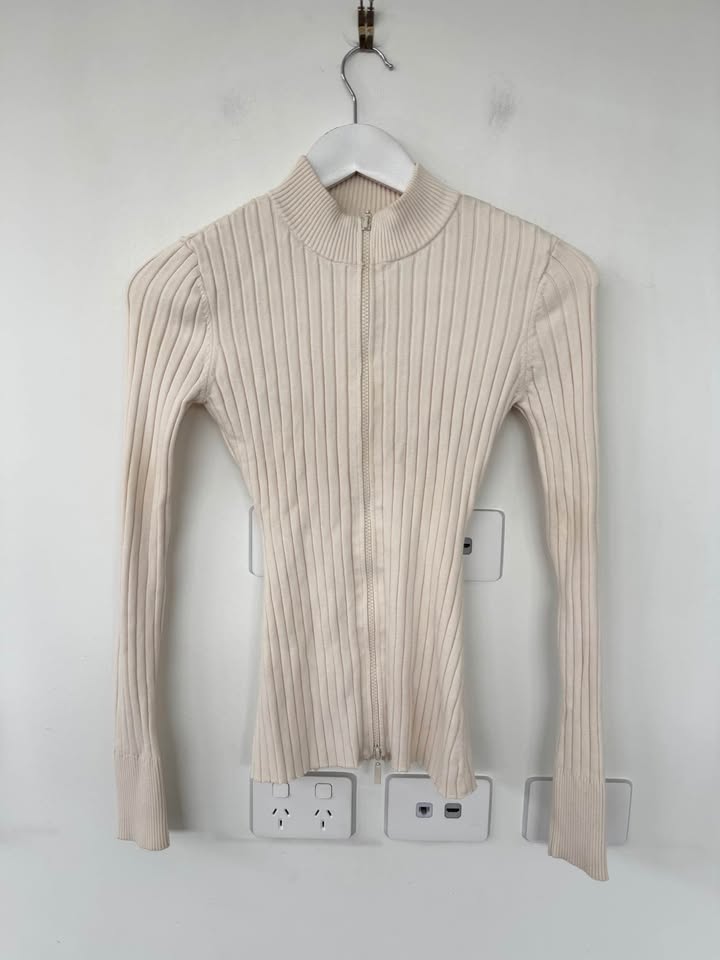 Kookai Zip Up Top - size 6