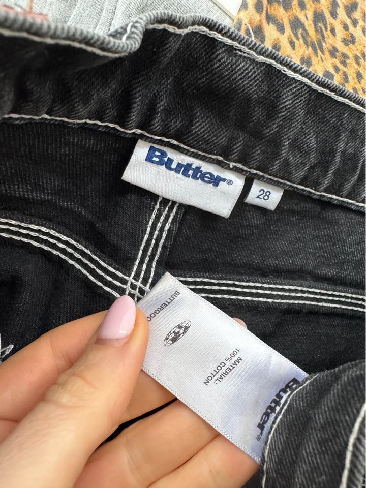 Butter Denim Shorts - size 28