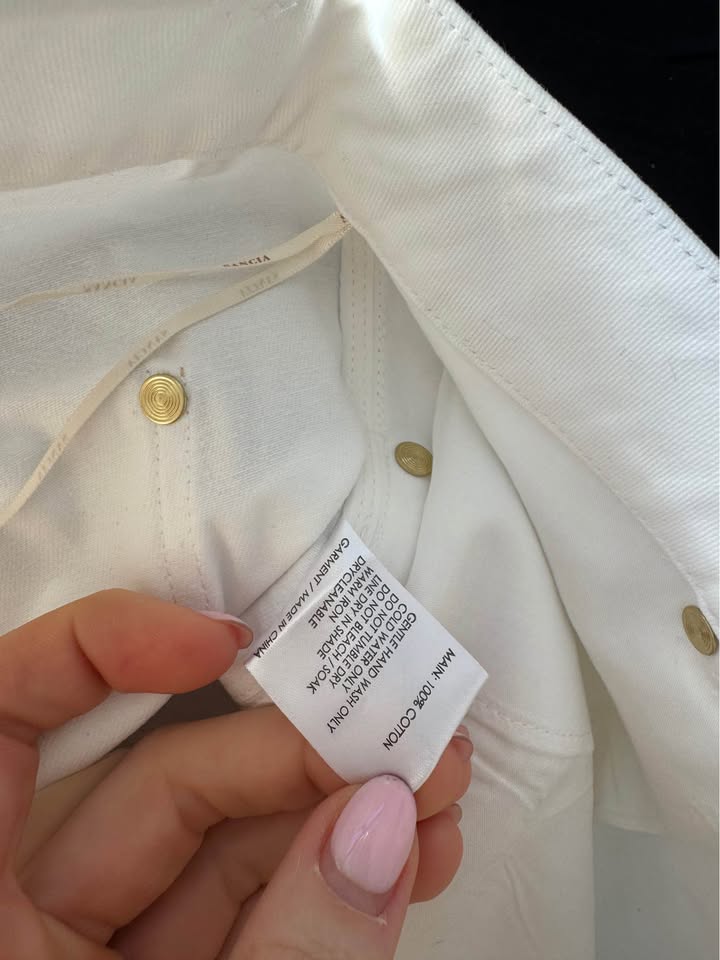 Sancia Pants - size medium BNWT