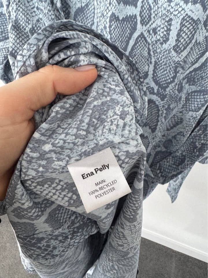 Ena Pelly Dress - size 6