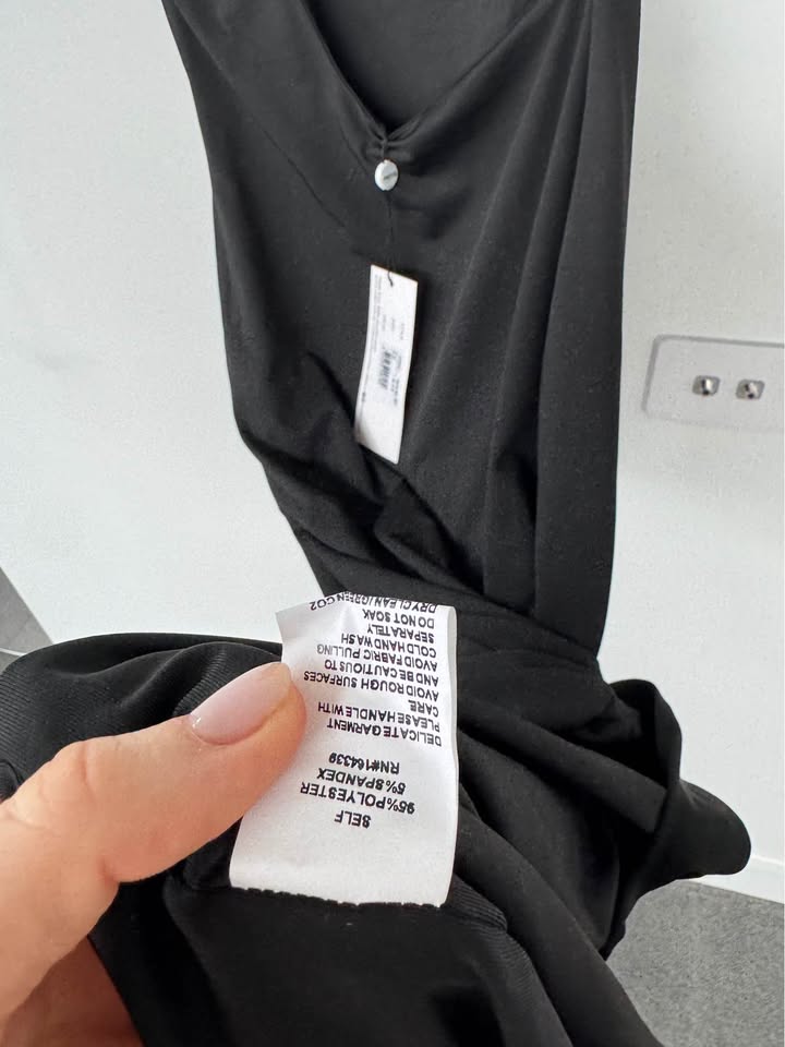 SNDYS Dress - size medium BNWT