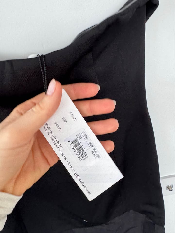SNDYS Dress - size medium BNWT