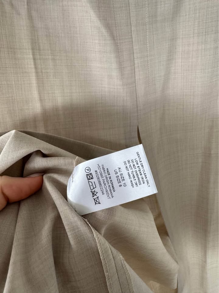 Scanlan Theodore Skirt - size medium BNWT