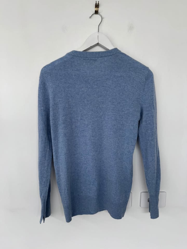 Friends with Frank Knit - size small