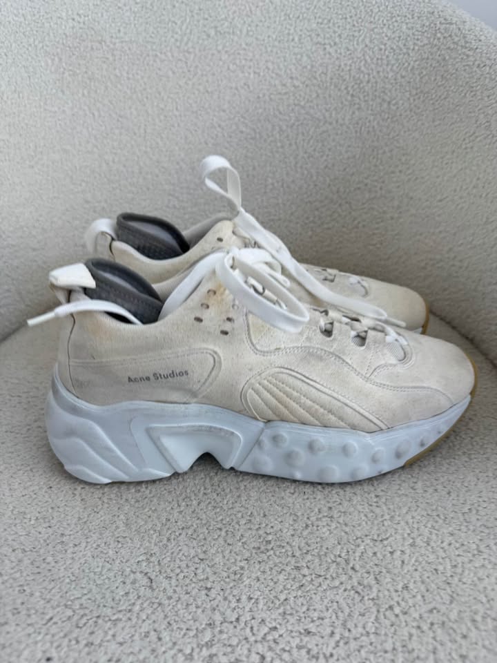 Acne Studios Runners - size 39