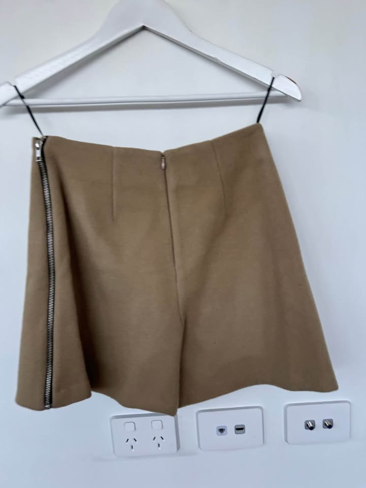 She Jacket & Skort Set - size 8