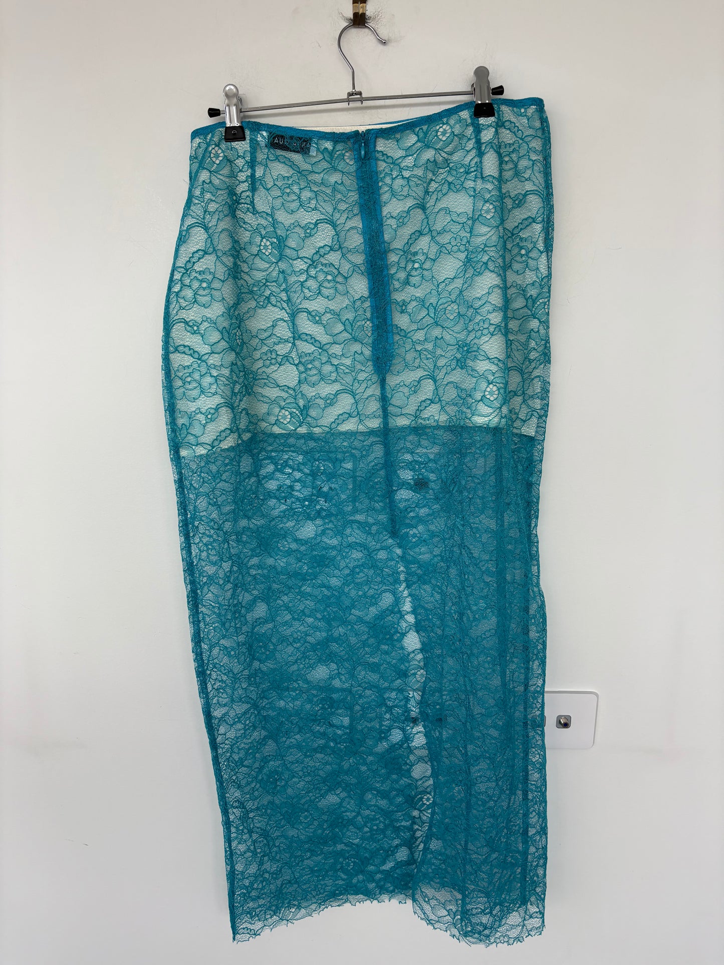 Anna Quan Lace Skirt - size 14