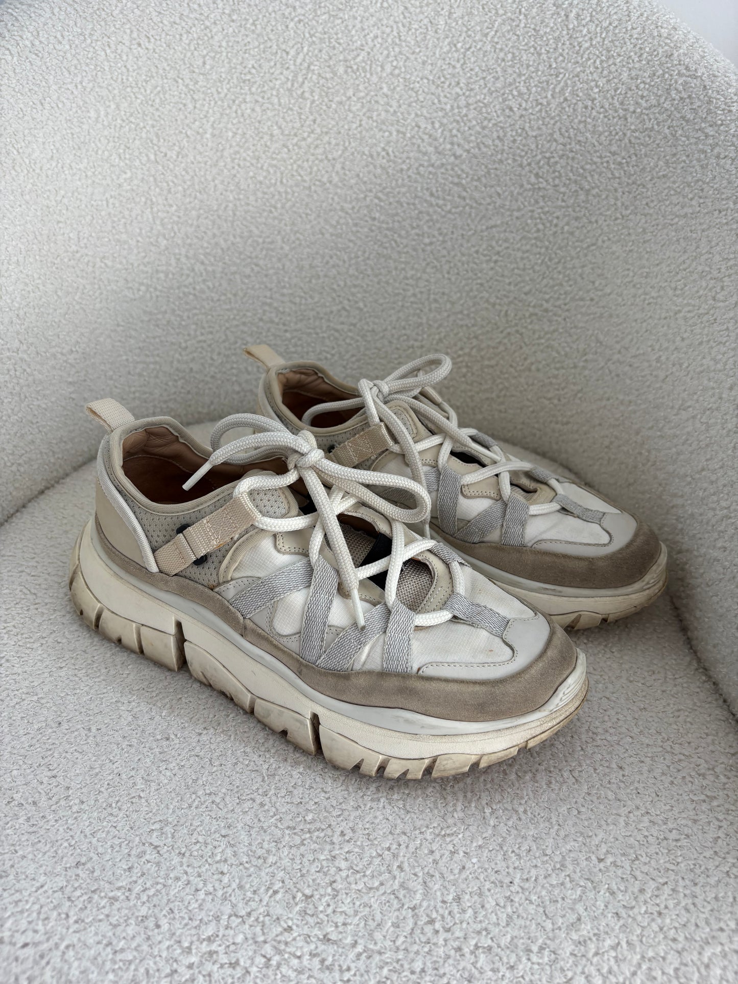 Chloe Runners - size 40