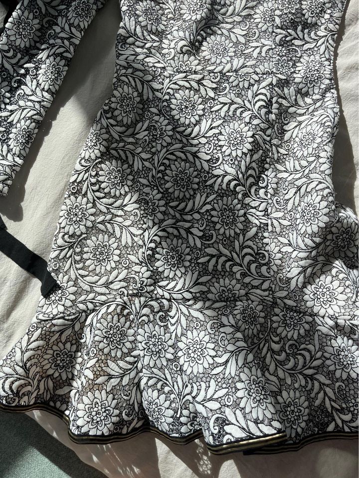 Rebecca Vallance Dress - Size 6