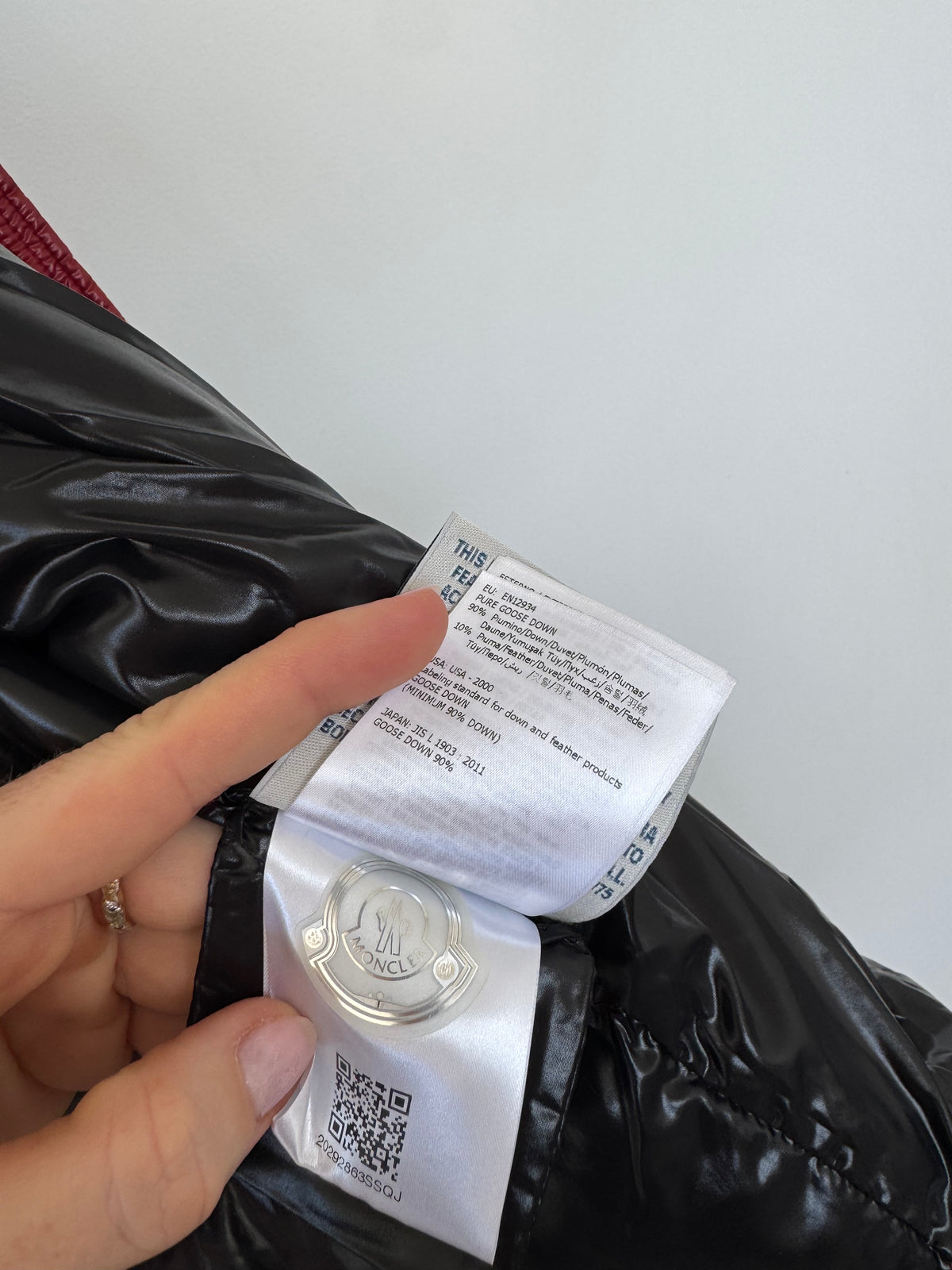 Moncler Red Puffer Jacket - Size TG 5 (14-16)
