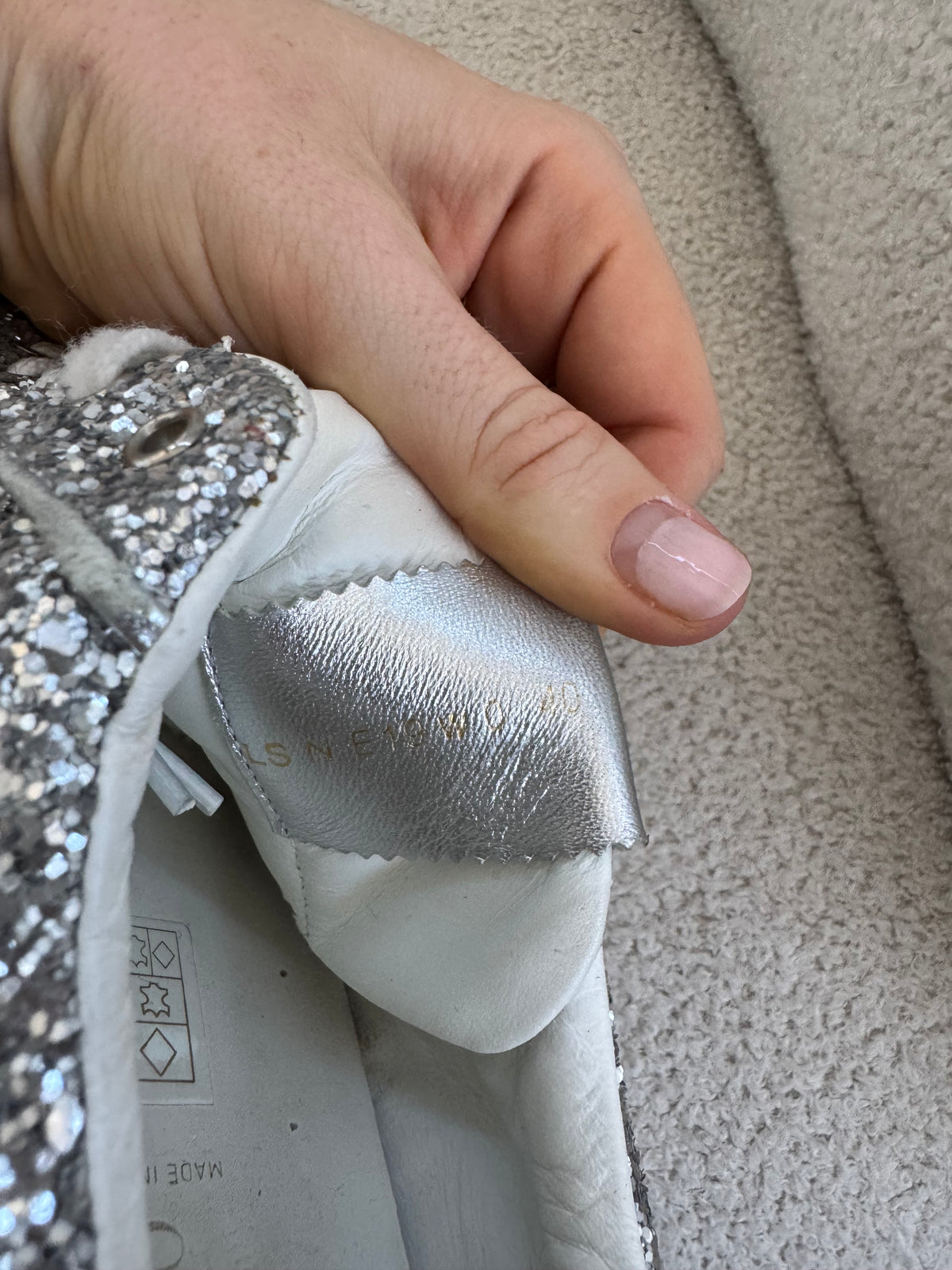 Valentino Sparkly Runner - size 40
