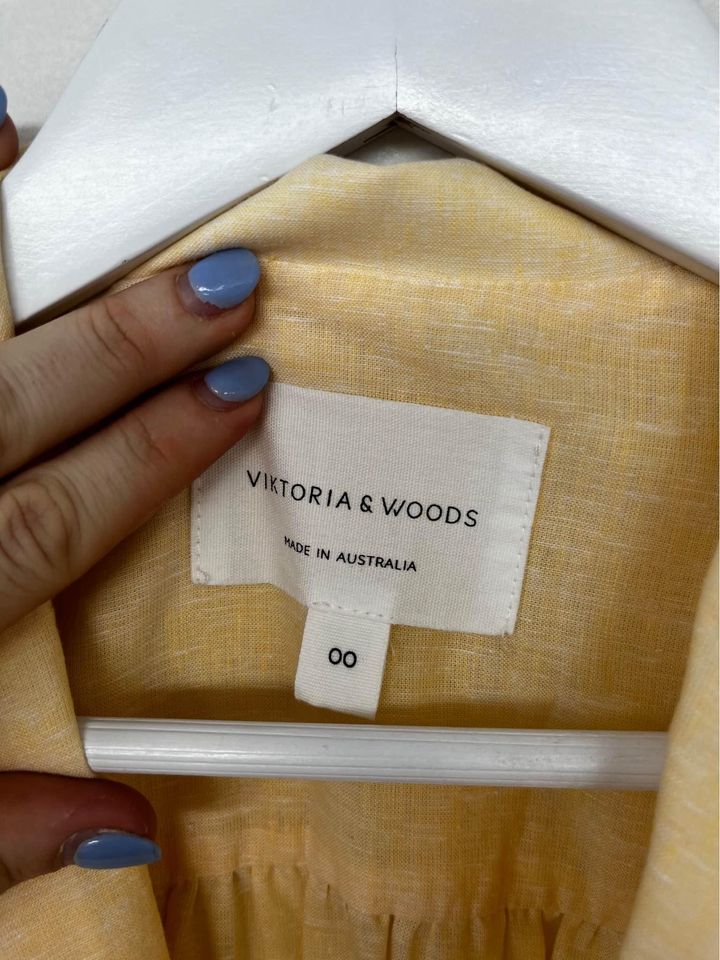 Viktoria and Woods Dress