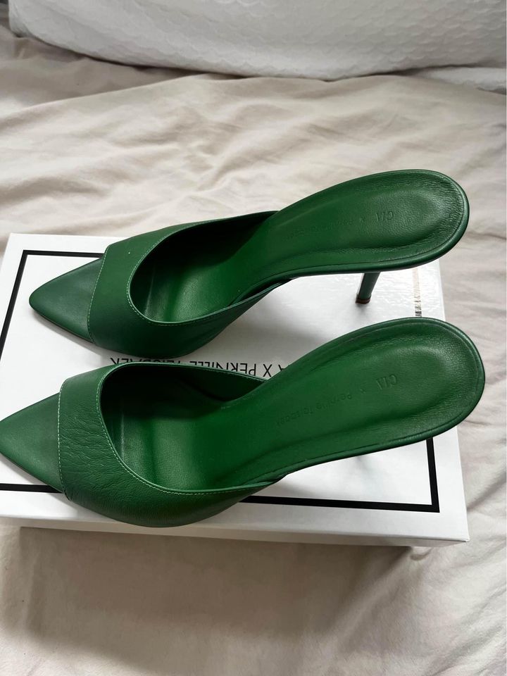 Gia x Pernille Green Heels - size 40