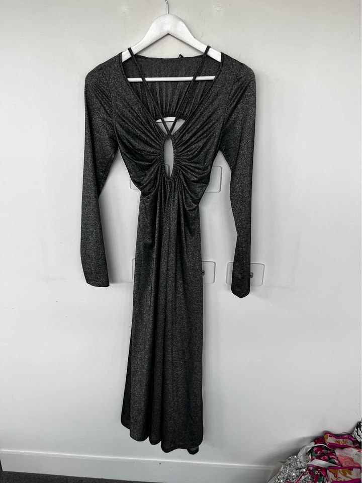 Nicola Fineti Grey Maxi - size 6