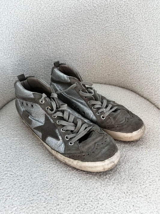 Golden Goose - size 39