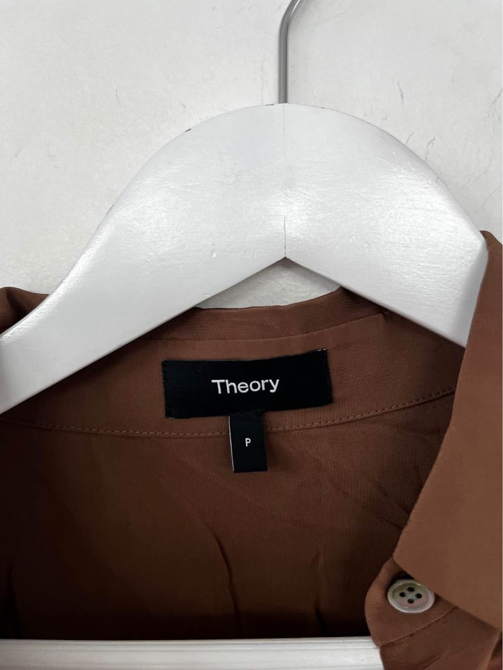 Theory Silk Set - size xs