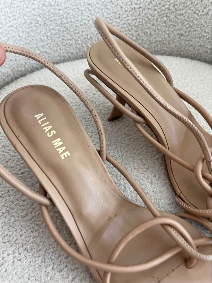 Alias Mae nude heels - Size 38