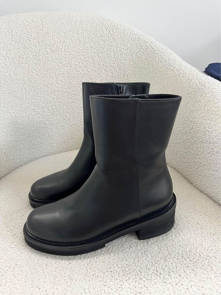 Scanlan Theodore Boots - size 36