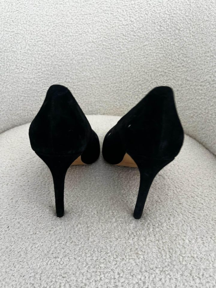 Edward Meller Black Heels - size 38.5