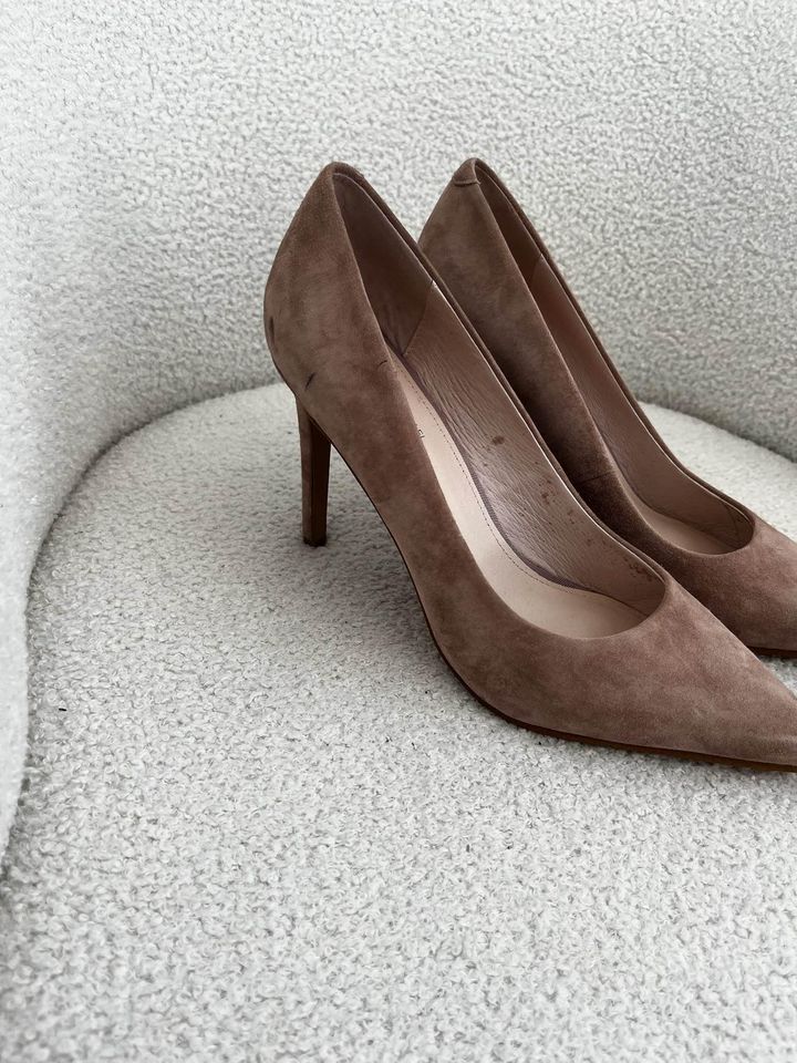 Edward Meller Suede Heels - size 38.5