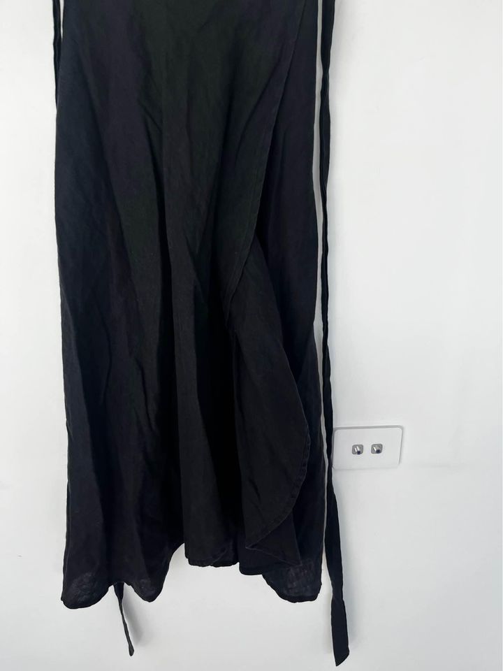 Chosen Black Linnen Midi Skirt - size xs