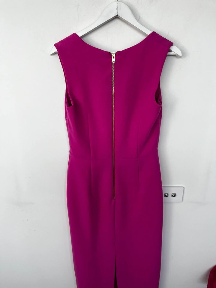 Rebecca Vallance Pink Midi Dress - size 10