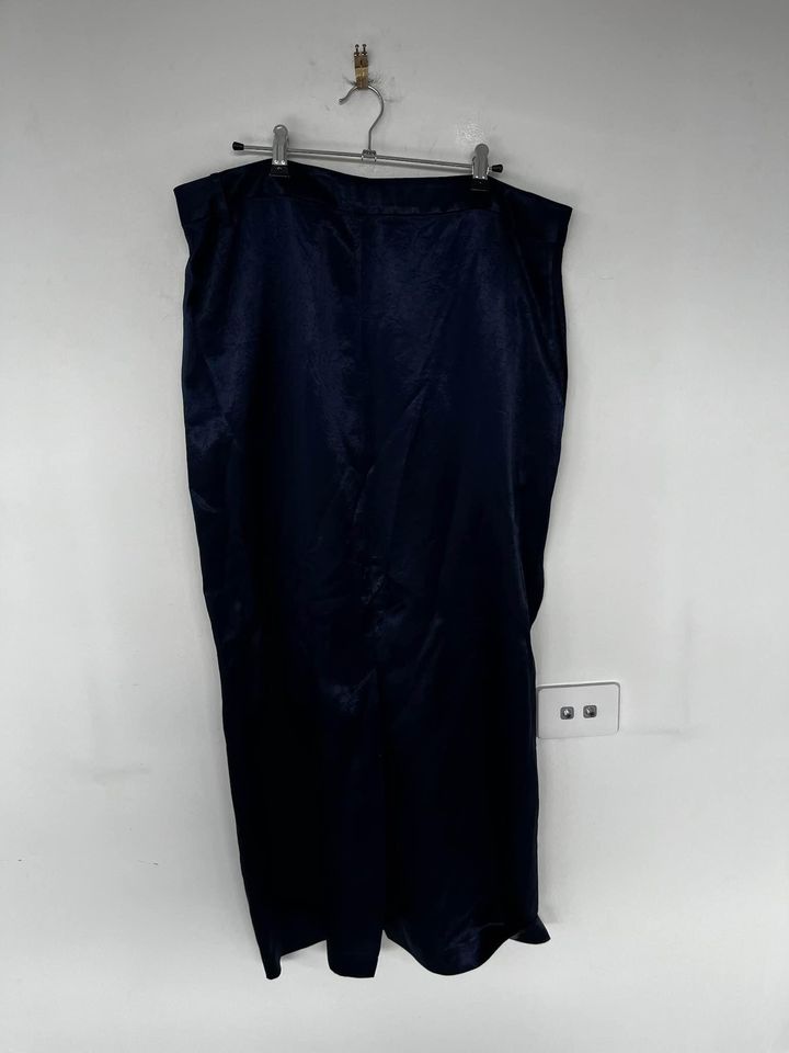 Henne Navy Maxi Skirt - size 16